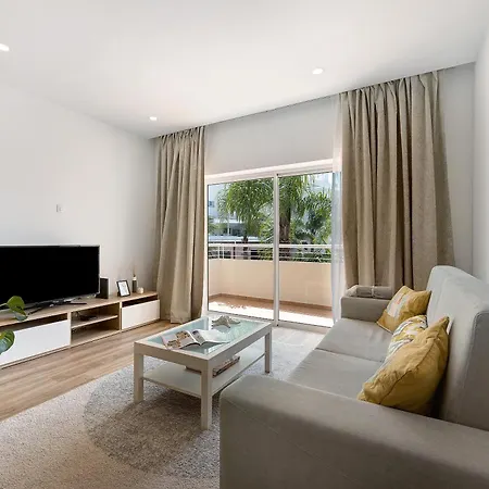 Appartement Mos - *